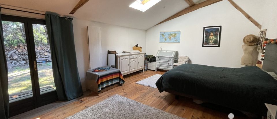 Barn conversion 6 rooms of 230 m² in Saint-Vincent-de-Tyrosse (40230)