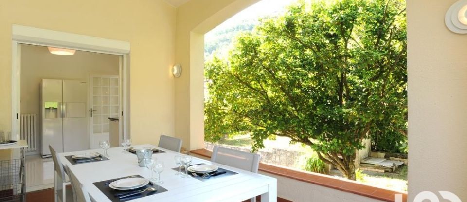 Traditional house 6 rooms of 160 m² in Arles-sur-Tech (66150)