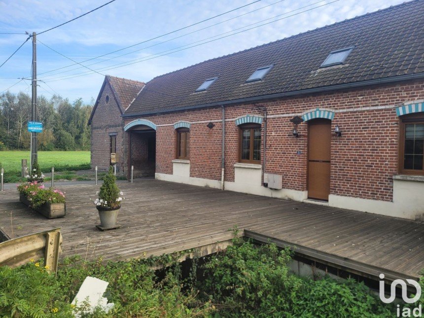 House 12 rooms of 217 m² in Neuve-Chapelle (62840)