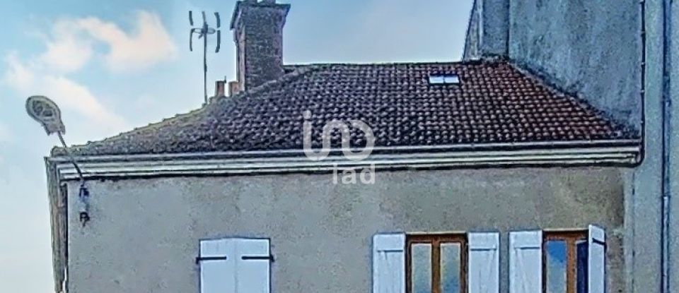Maison de village 3 pièces de 102 m² à Chambry (77910)