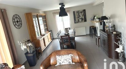 Traditional house 6 rooms of 124 m² in Roiffieux (07100)
