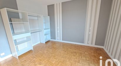 Apartment 4 rooms of 73 m² in Chartres (28000)