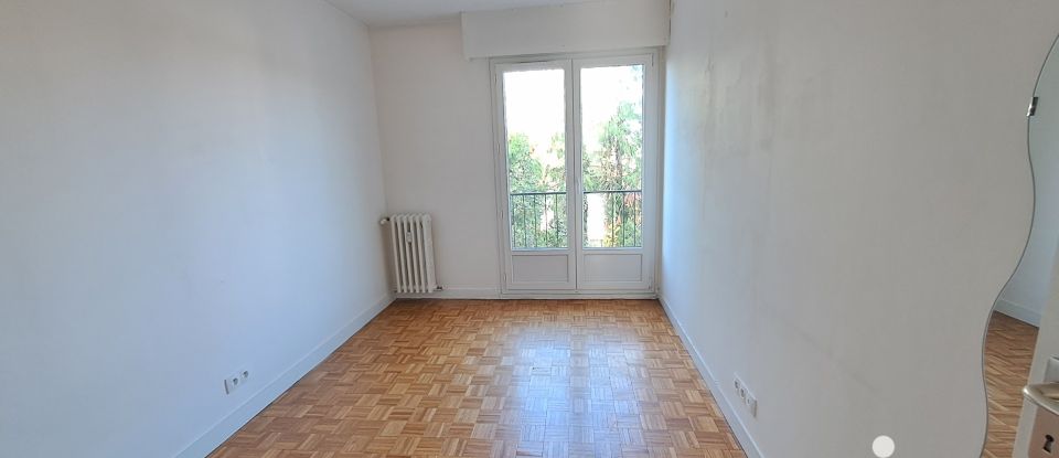 Appartement 4 pièces de 73 m² à Chartres (28000)