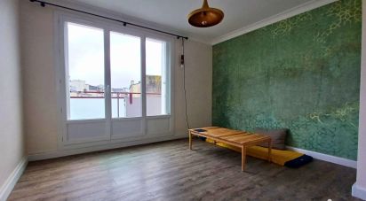 Apartment 2 rooms of 46 m² in Brest (29200)