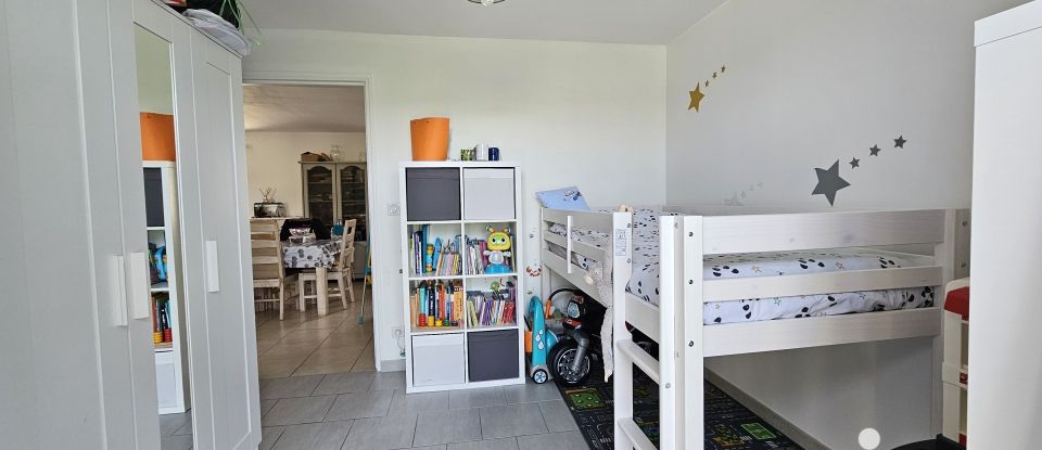 Appartement 3 pièces de 56 m² à Champigny (89340)