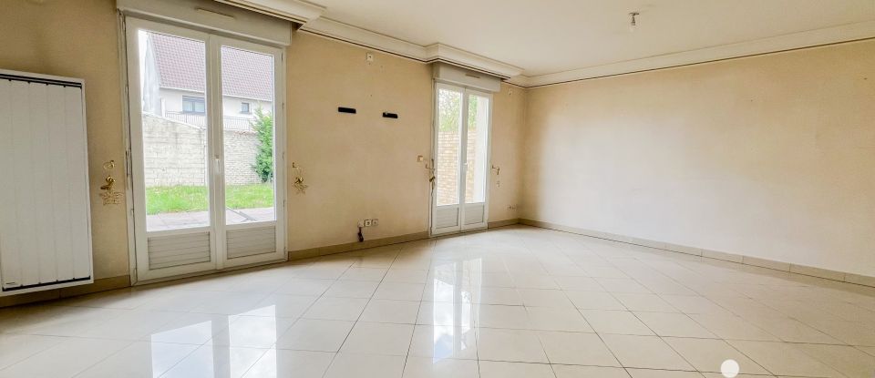 House 5 rooms of 90 m² in Drancy (93700)