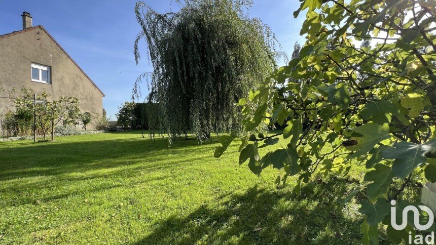 House 5 rooms of 130 m² in Bourbourg (59630)