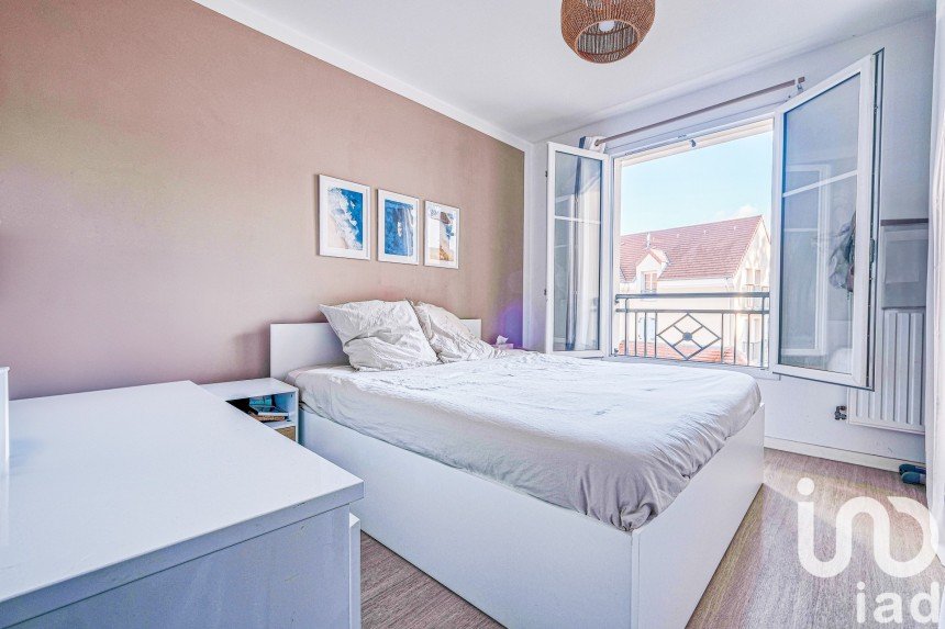 Apartment 3 rooms of 65 m² in Vaujours (93410)