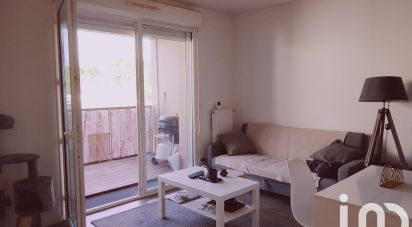 Appartement 2 pièces de 40 m² à Stains (93240)
