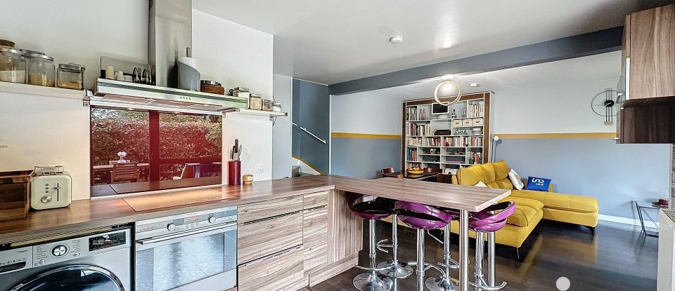Duplex 4 rooms of 92 m² in Meaux (77100)