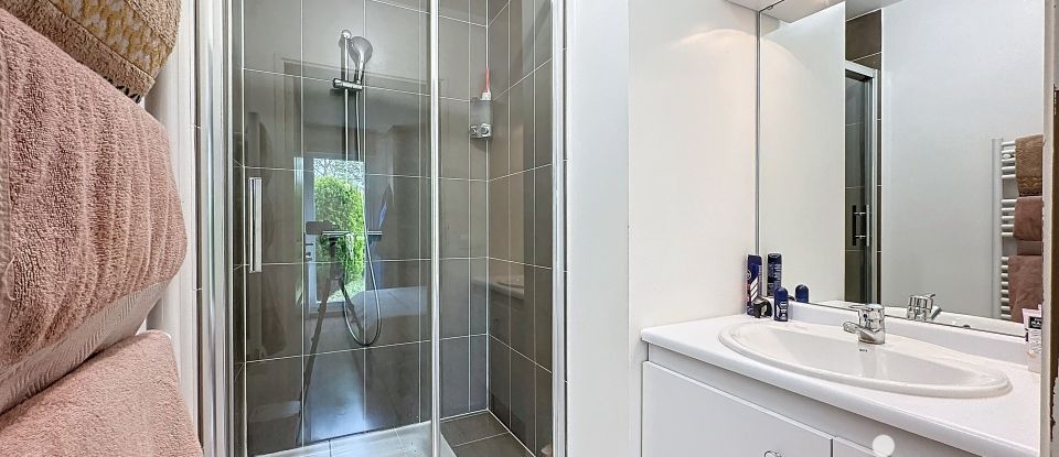Duplex 4 rooms of 92 m² in Meaux (77100)