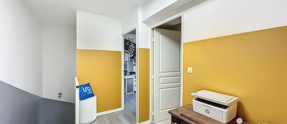 Duplex 4 rooms of 92 m² in Meaux (77100)