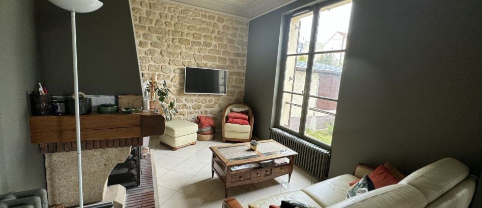 Maison 6 pièces de 108 m² à Mantes-la-Jolie (78200)