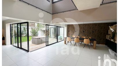 Architect house 7 rooms of 220 m² in Angoulême (16000)