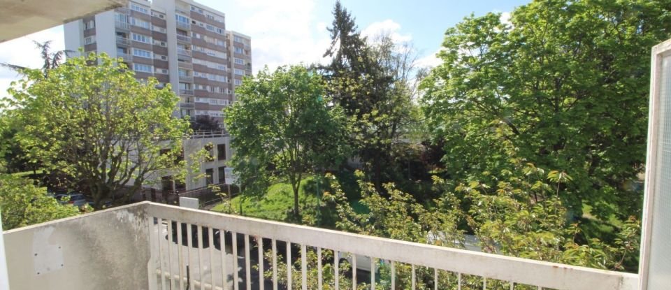 Apartment 5 rooms of 89 m² in Neuilly-sur-Marne (93330)