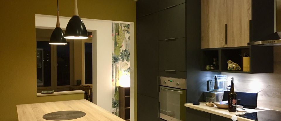 Appartement 3 pièces de 80 m² à Lille (59000)