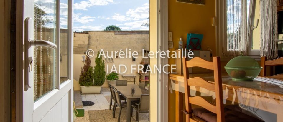 House 6 rooms of 138 m² in Villiers-le-Bel (95400)