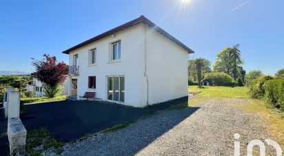 House 7 rooms of 125 m² in Béhasque-Lapiste (64120)