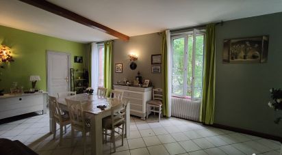 House 8 rooms of 165 m² in Gien (45500)