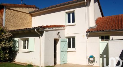 House 4 rooms of 84 m² in Millau (12100)