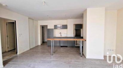 Appartement 3 pièces de 67 m² à Castelsarrasin (82100)