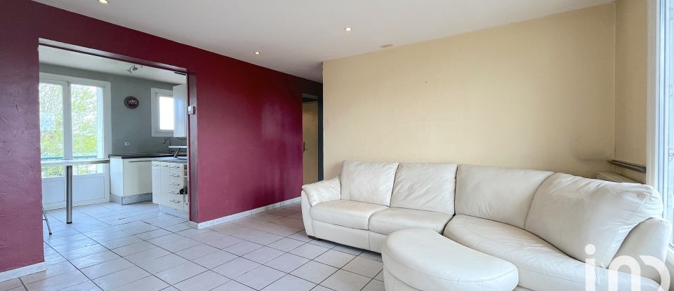 Apartment 4 rooms of 72 m² in Montigny-lès-Metz (57950)
