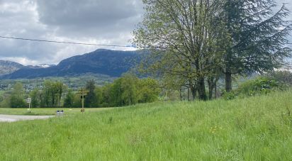 Land of 1,202 m² in Entrelacs (73410)