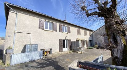 House 7 rooms of 125 m² in Charroux (86250)