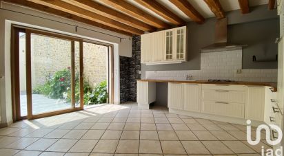 Village house 5 rooms of 121 m² in Saint-Fargeau-Ponthierry (77310)
