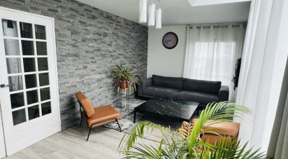 Apartment 4 rooms of 82 m² in Livry-Gargan (93190)