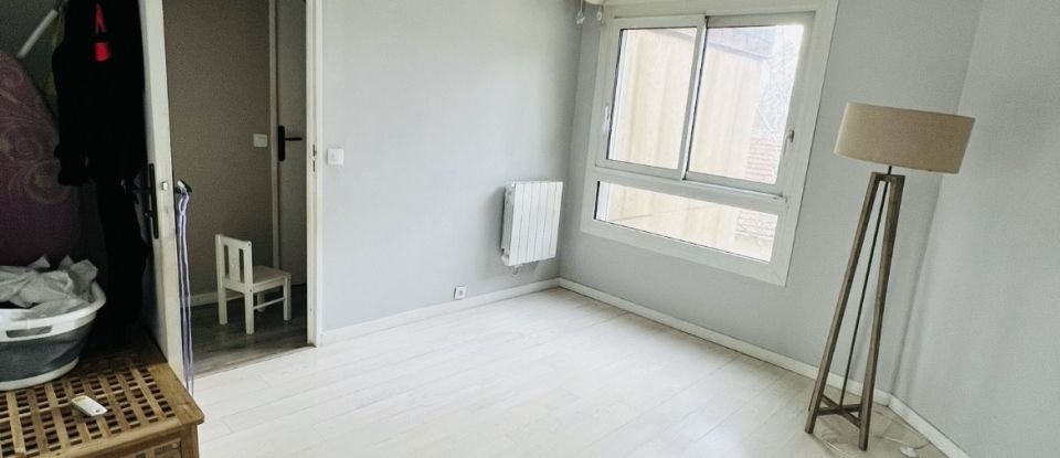 Appartement 4 pièces de 82 m² à Livry-Gargan (93190)