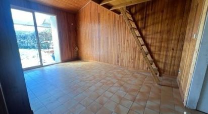 House 2 rooms of 55 m² in Espalais (82400)