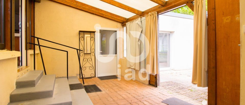 House 4 rooms of 80 m² in Saint-Avertin (37550)