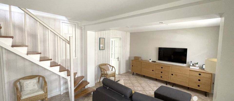 House 5 rooms of 112 m² in Bures-sur-Yvette (91440)