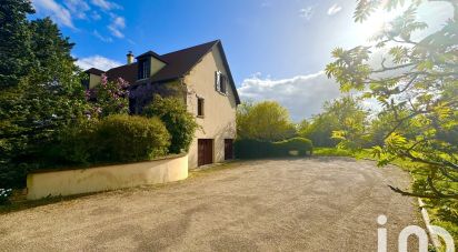 Traditional house 8 rooms of 165 m² in Cosne-Cours-sur-Loire (58200)