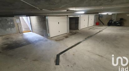 Parking/garage/box de 13 m² à - (06220)