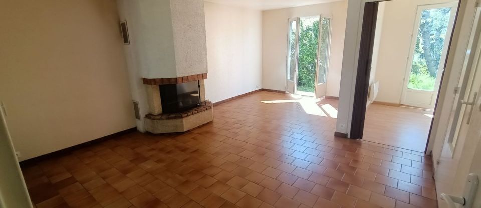 House 6 rooms of 120 m² in Poitiers (86000)