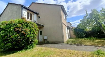 House 6 rooms of 120 m² in Poitiers (86000)