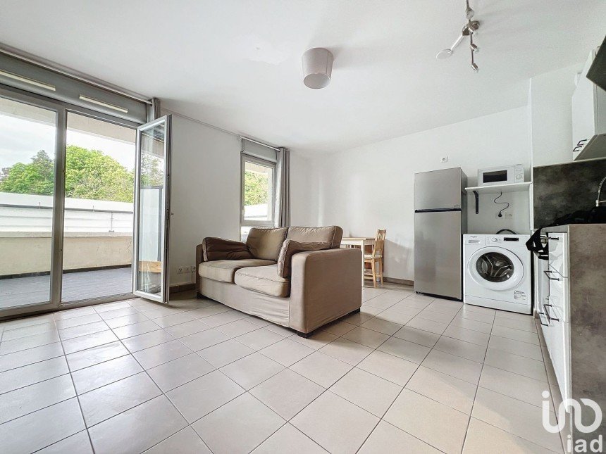 Appartement 1 pièce de 31 m² à Linas (91310)