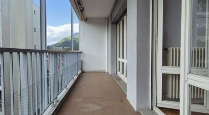 Appartement 4 pièces de 90 m² à Grenoble (38100)