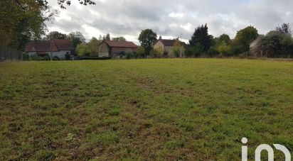 Land of 2,100 m² in Combrailles (63380)