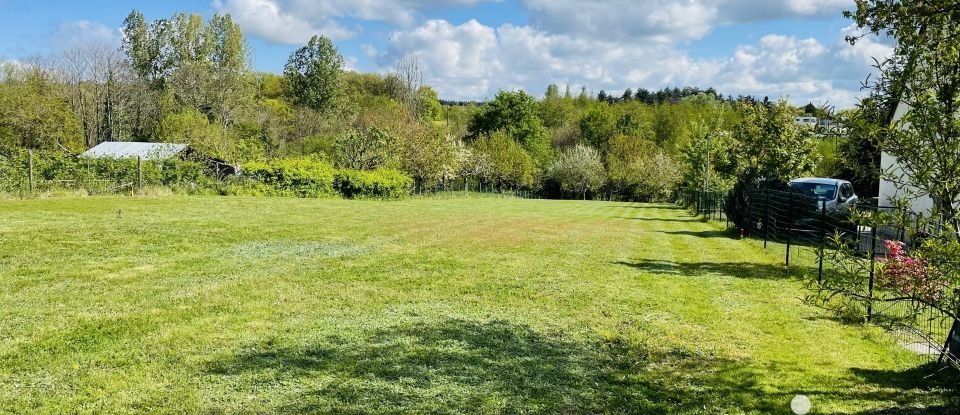 Land of 1,121 m² in Charentilly (37390)