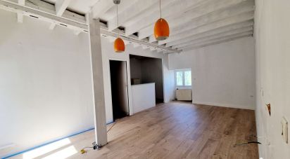 Apartment 5 rooms of 124 m² in Poitiers (86000)