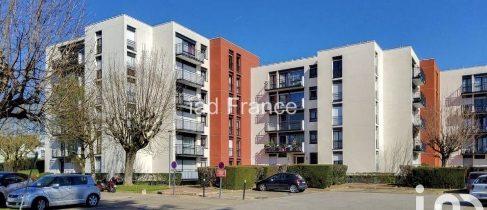 Appartement 3 pièces de 63 m² à Les Clayes-sous-Bois (78340)