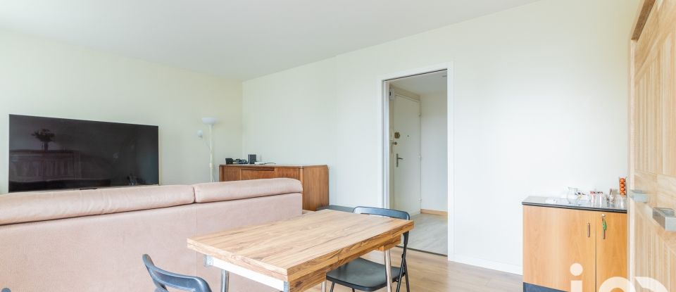 Appartement 3 pièces de 65 m² à Viry-Châtillon (91170)