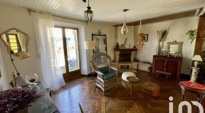 House 5 rooms of 163 m² in Ilheu (65370)