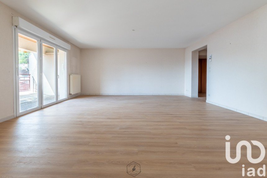 Apartment 4 rooms of 106 m² in Clouange (57185)