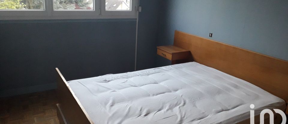 Apartment 3 rooms of 67 m² in Vitry-sur-Seine (94400)