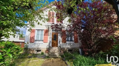Traditional house 5 rooms of 103 m² in Taverny (95150)