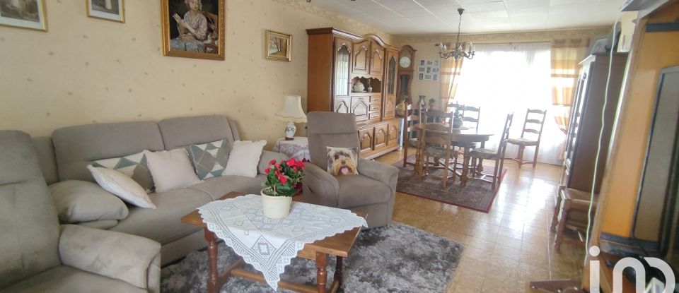 House 5 rooms of 102 m² in Vaux-le-Pénil (77000)